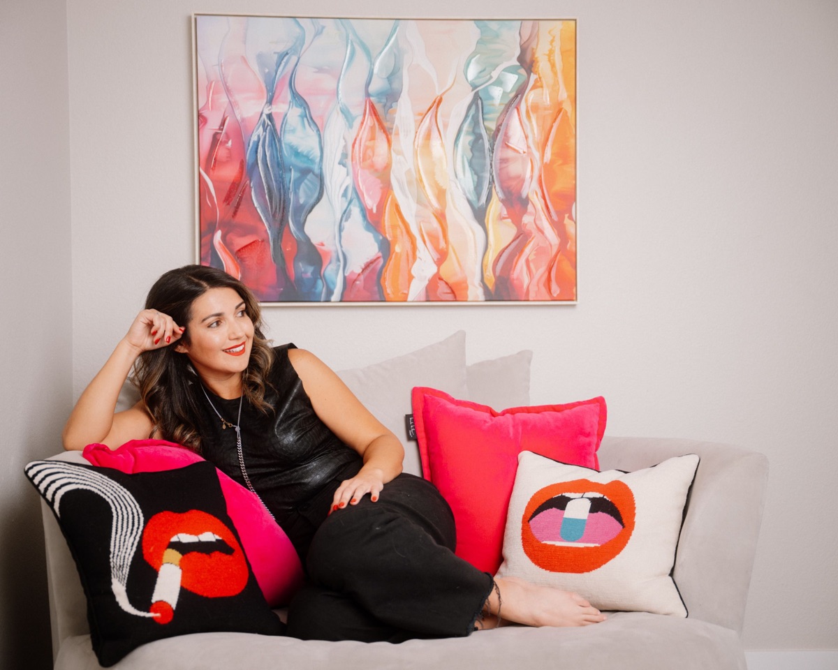 Amanda Dames on a sofa